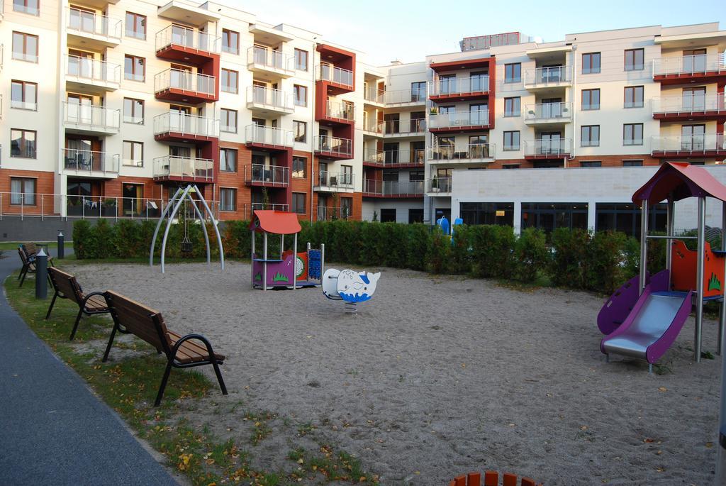 Spring & Summer Apartments Polanki Park 코워브제크 외부 사진