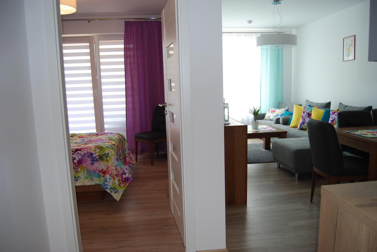 Spring & Summer Apartments Polanki Park 코워브제크 외부 사진